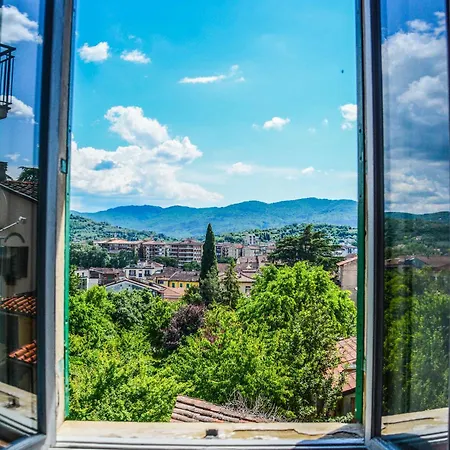 Santa Croce Apartment *